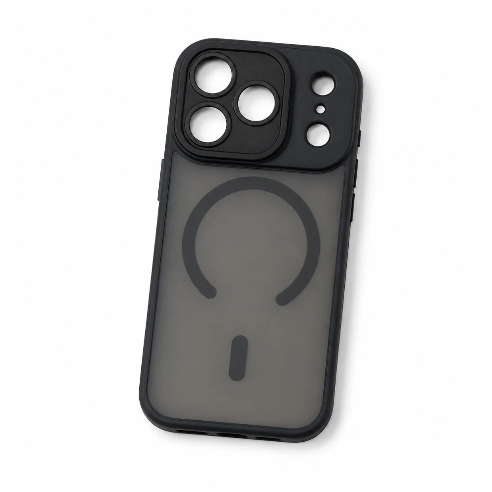 iPhone 17 Pro MagSafe Hoesje met Camerabescherming – Semi-Transparant Zwart 1